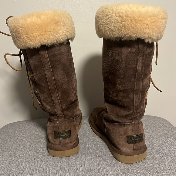 UGG Side Lace Boots - Picture 4 of 6